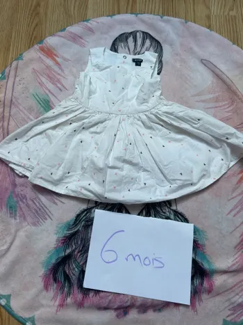 Robe triangle