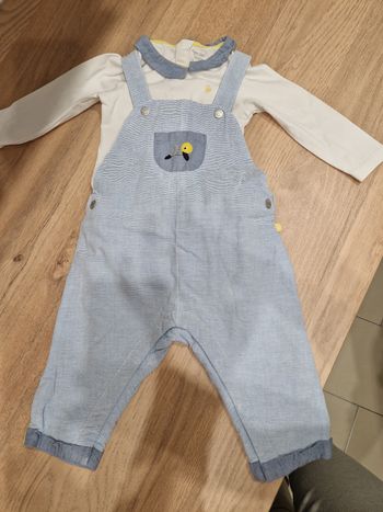 Salopette avec body à col 9 mois