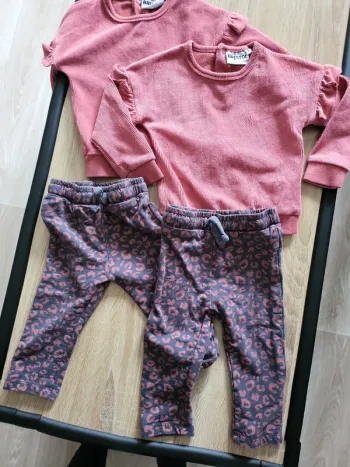 2 ensembles 12/18 mois