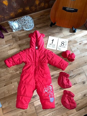 Combinaison rouge Minnie très bon état 86cm/18mois