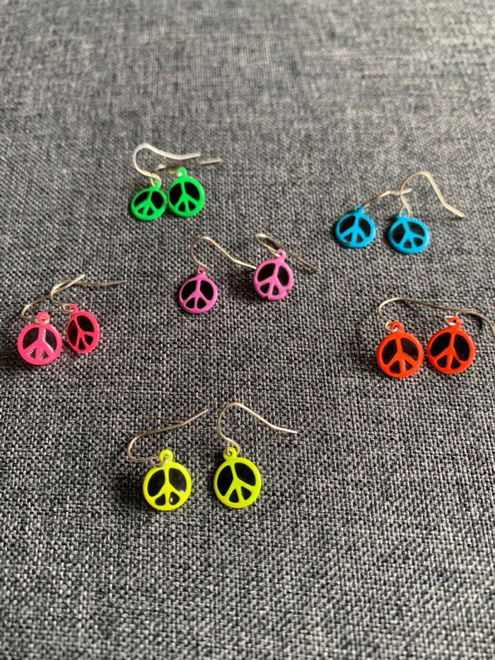 Lot de boucles d’oreilles fantaisies (34)