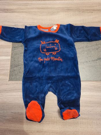 Pyjama 1 pièce- du pareil au même 3 mois