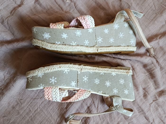 Chaussures femme été en 38 - photo numéro 2