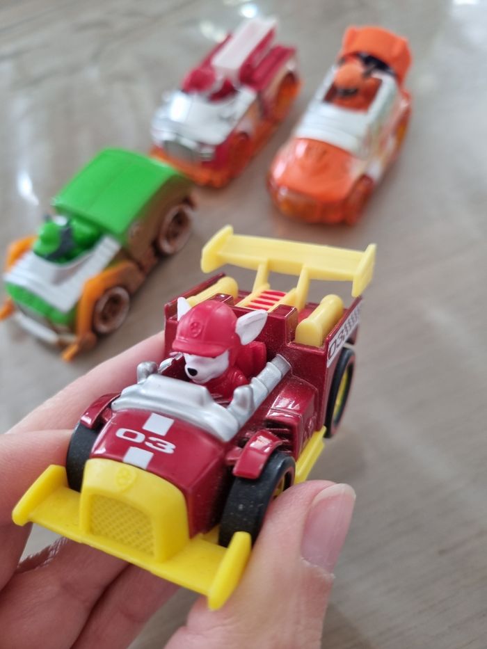 Lot 4 véhicules en métal pat patrouille - photo numéro 2