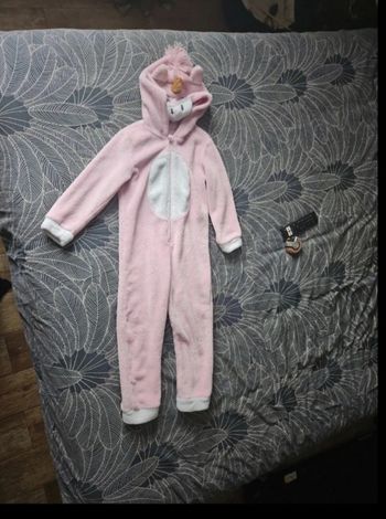 Combinaison pyjama licorne 6 ans