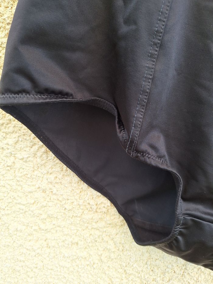 🩲 Gaine Allande Taille 46 - photo numéro 3