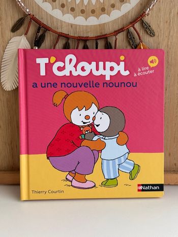 Tchoupi a une nouvelle nounou 