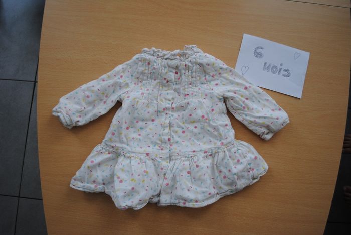Robe 6 mois - photo numéro 2