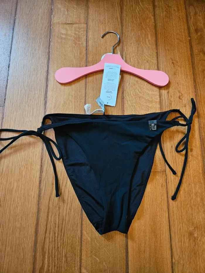 Bas de maillot de bain réversible Etam M neuf