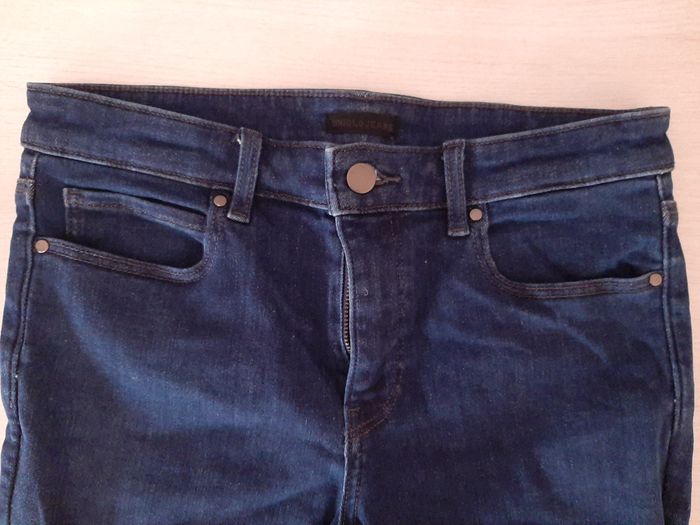 Jeans Uniqlo coupe droite - photo numéro 3