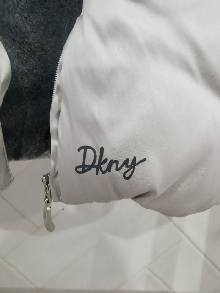 🌸Manteau doudoune fille gris DKNY 12mois - photo numéro 4