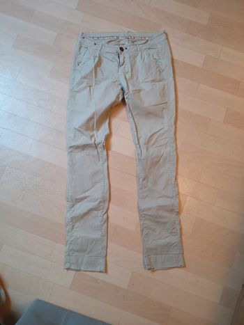 Pantalon beige bershka