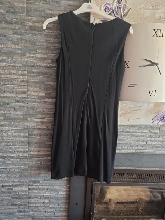 Robe sans manche - photo numéro 4