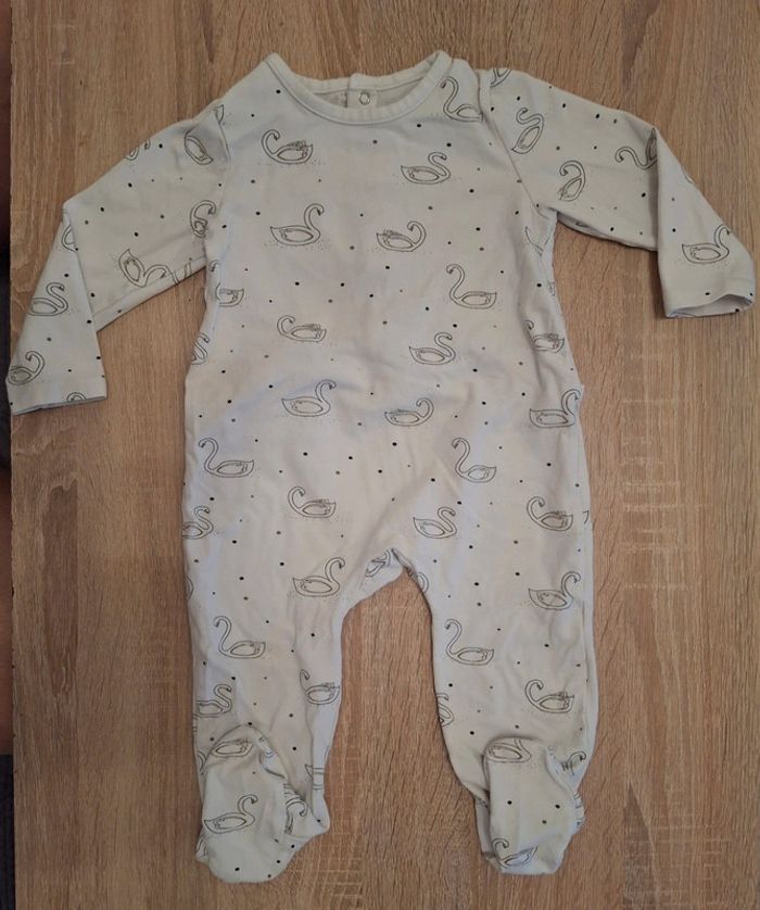 Pyjama kangourou orchestra 18 moisn81 cm blanc avec cygnes