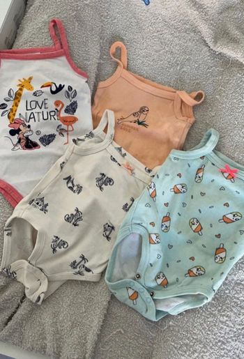 Lot de 4 bodies bretelle