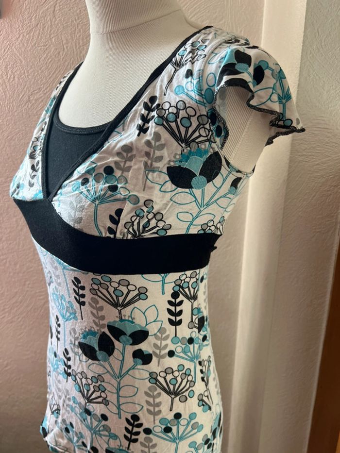 Haut floral T.s
