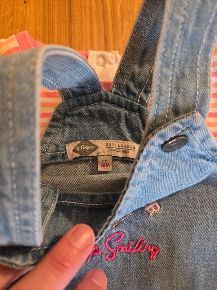 Robe salopette et T shirt Lee Cooper - photo numéro 2