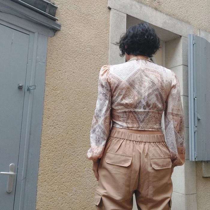 Joli haut Stradivarius pour s ou petit M - photo numéro 4