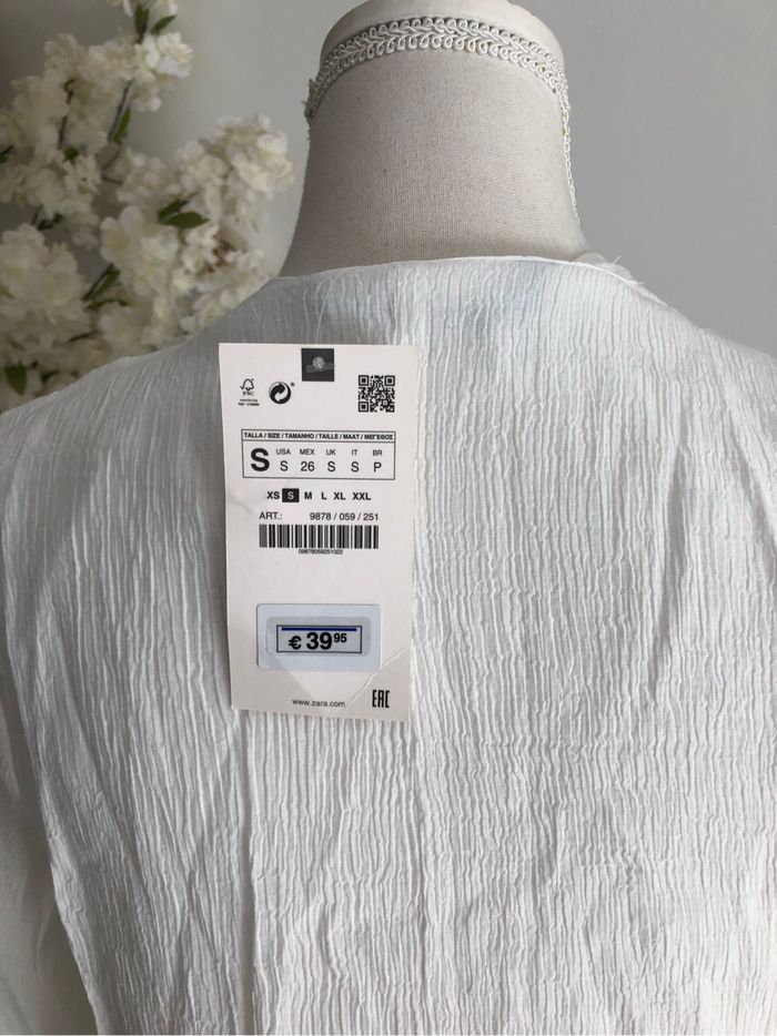 Robe Zara neuve taille S - photo numéro 4