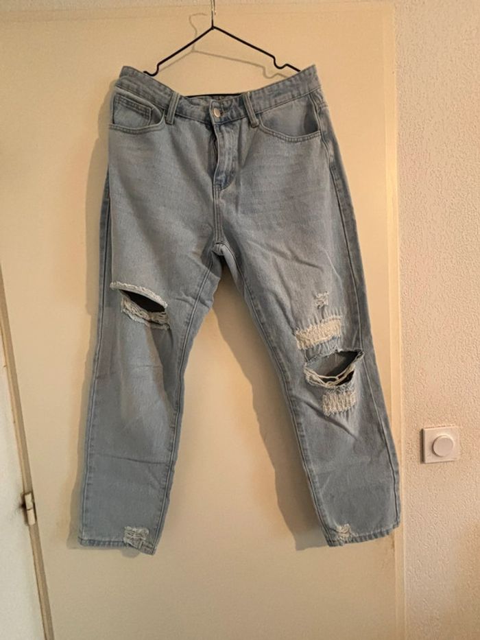 Jean à trous, taille M