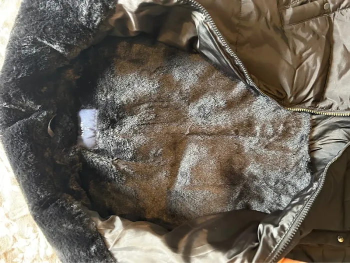 Doudoune Kiabi noire taille 38 - photo numéro 2