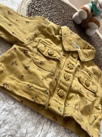 Veste couleur moutarde 