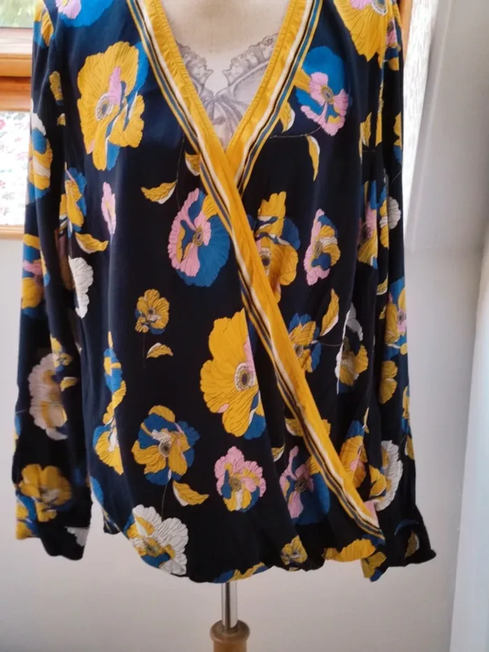 👄 blouse cache coeur 💓 - photo numéro 5