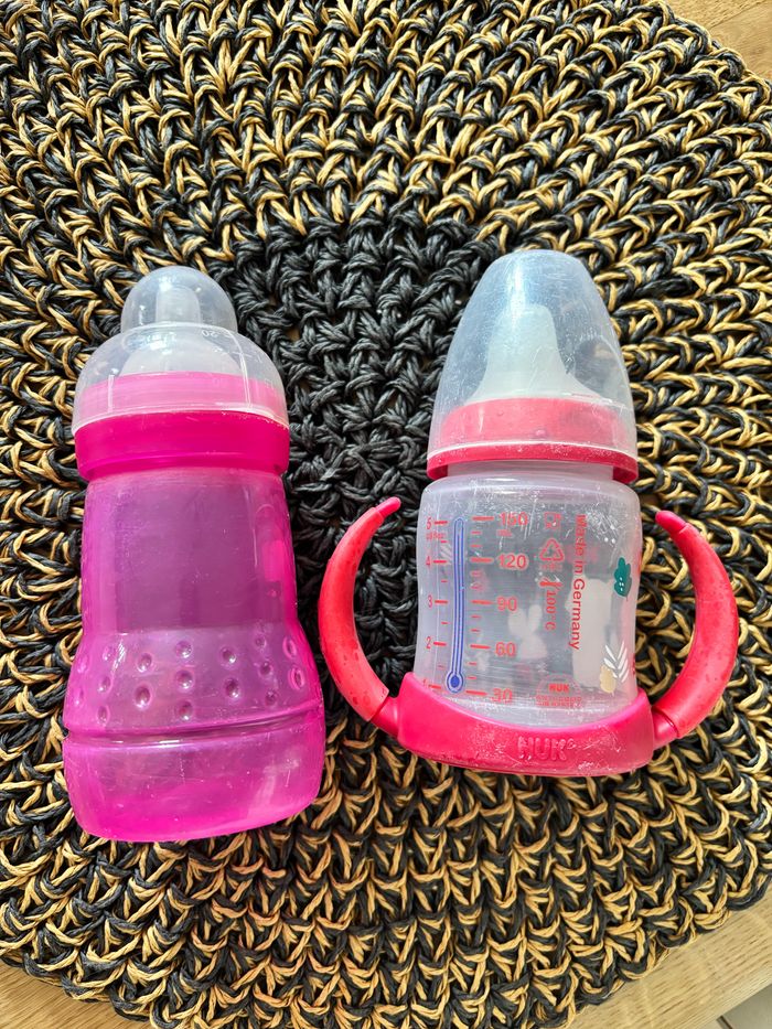 Lot 2 biberons d’eau - photo numéro 2