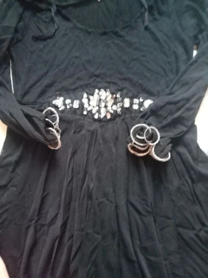 Robe de soirée noire - photo numéro 4