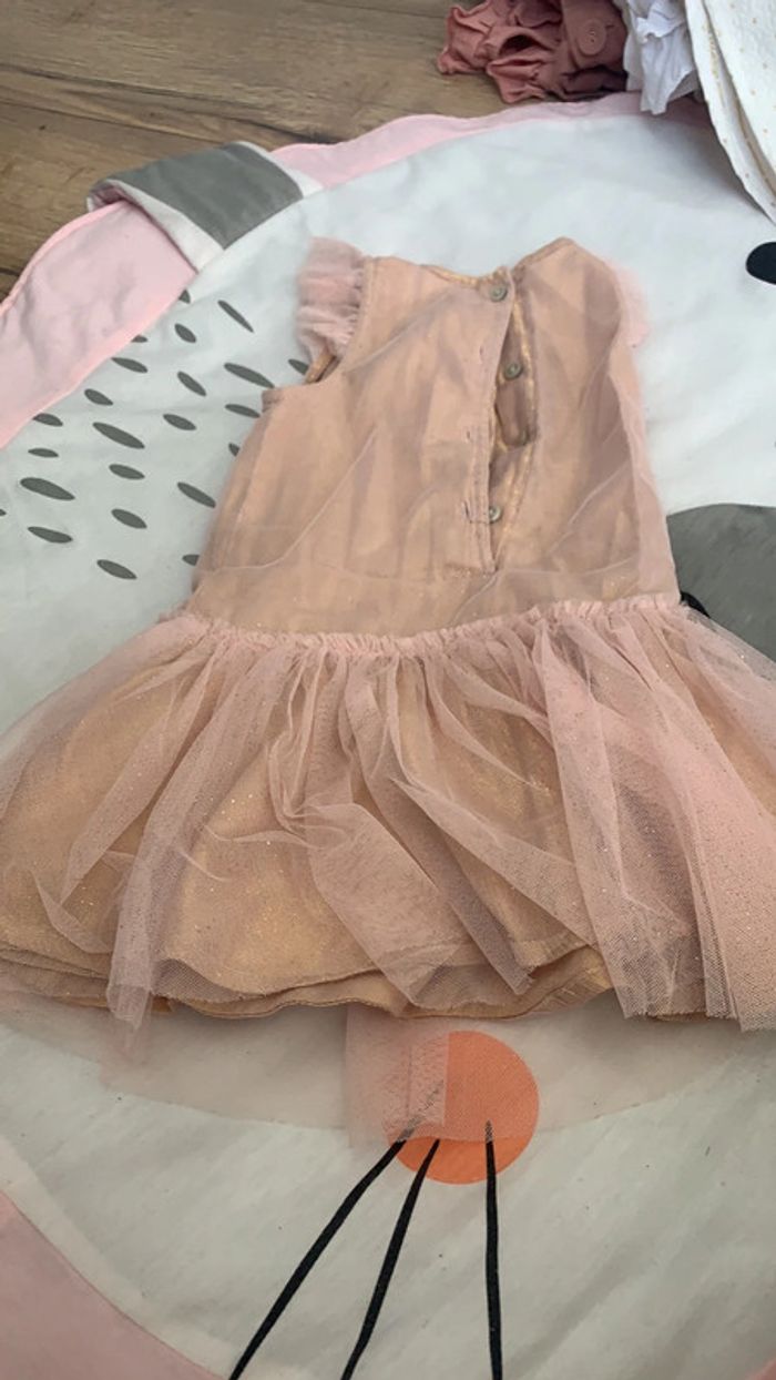 Robe court - photo numéro 3