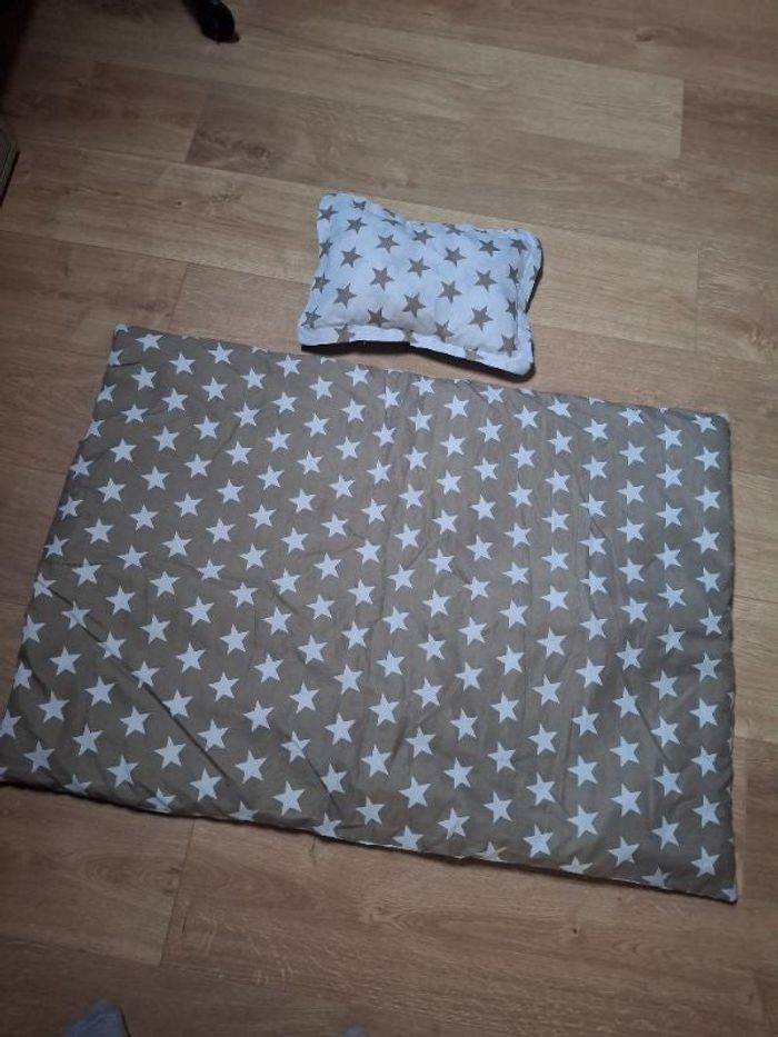 Coussin + couette bébé