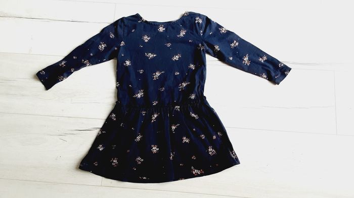 Vêtement fille robe bleu marine motif fleurs Vert Baudet 5 ans
