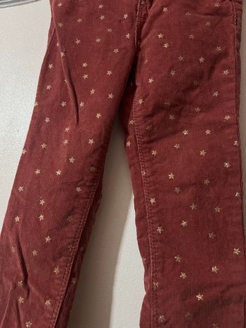 Jean velours fille taille 5 ans marque Kiabi très bon état 