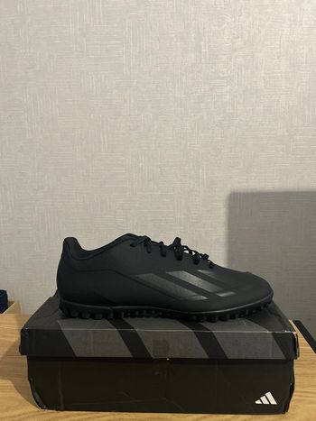 Chaussures de football Adidas terrain synthétique grande taille 47
