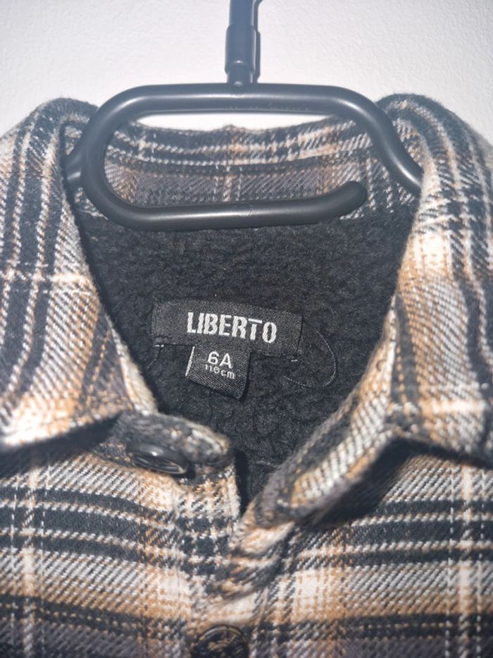 Surchemise - photo numéro 3