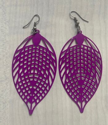Boucles d’oreilles fantaisie violet