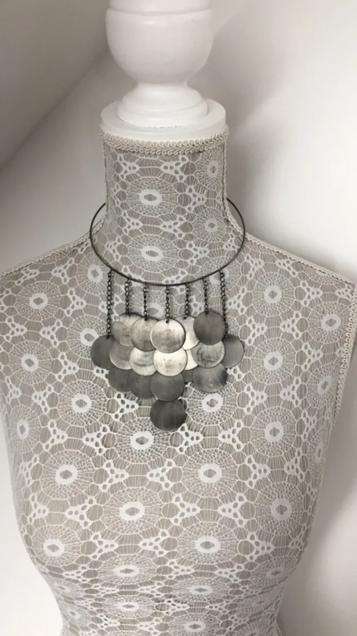 Collier métal fantaisie