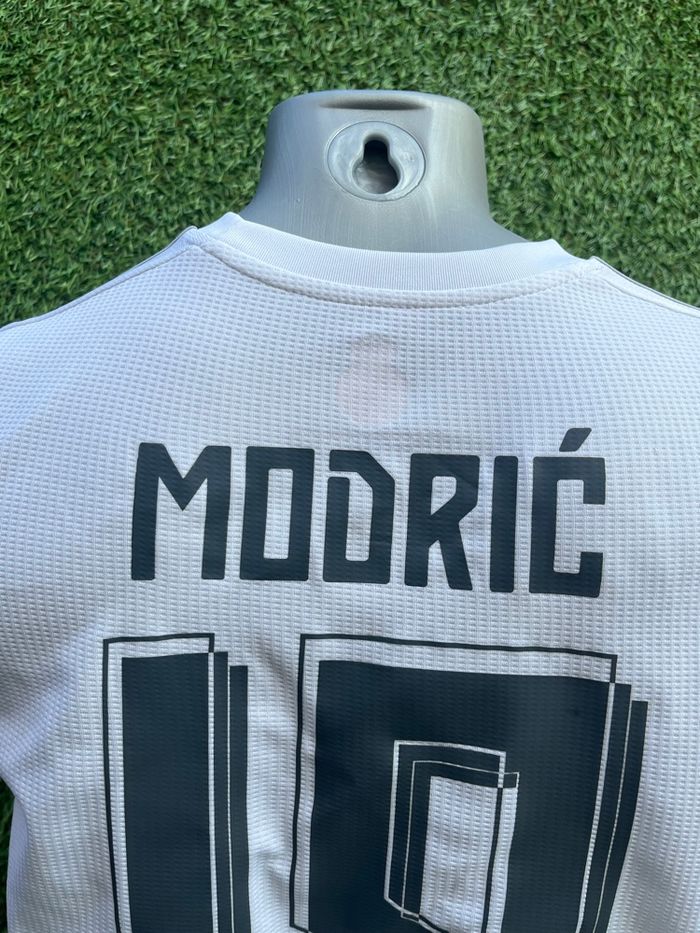 Maillot modric real Madrid - photo numéro 4