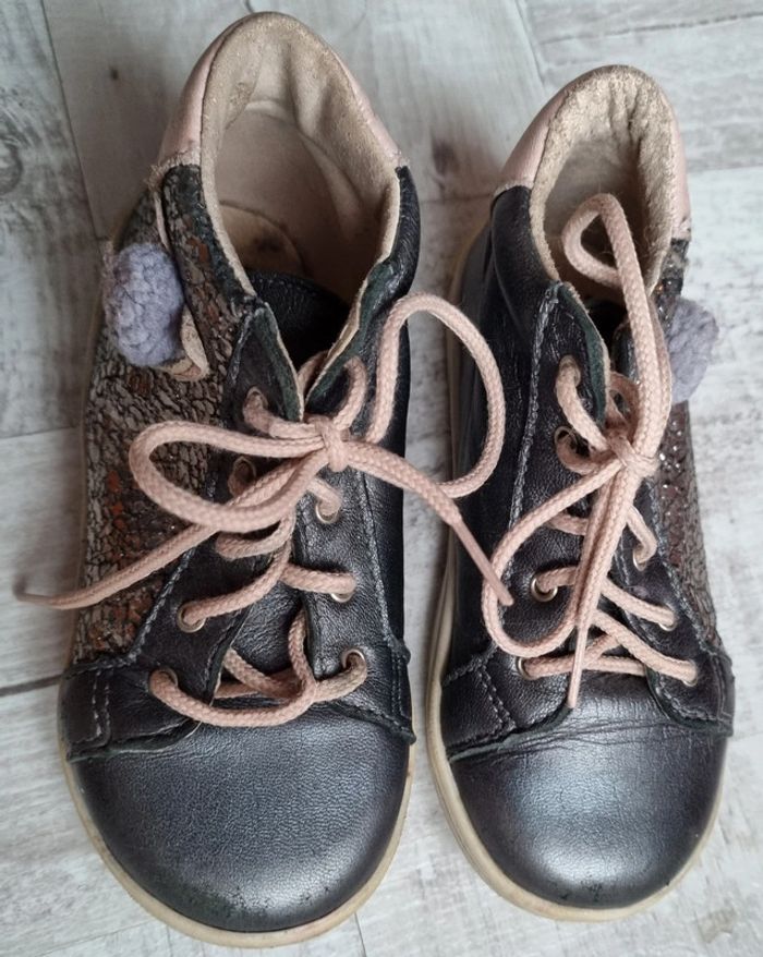 Chaussures fille p24 - photo numéro 2