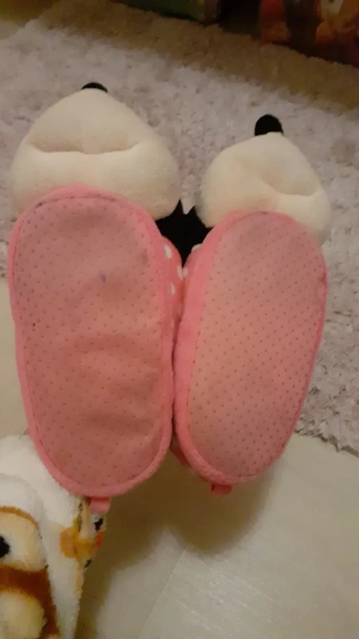 Chaussons disney Minnie - photo numéro 8