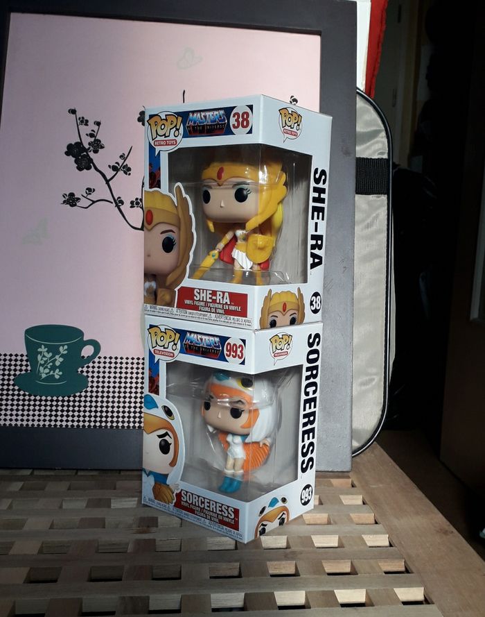 Funko Pop SHE-RA et Sorceress MOTU Masters of the Universe #38 & #993 - photo numéro 4