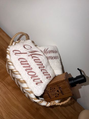 Ensemble de bain personnalisé brodé 