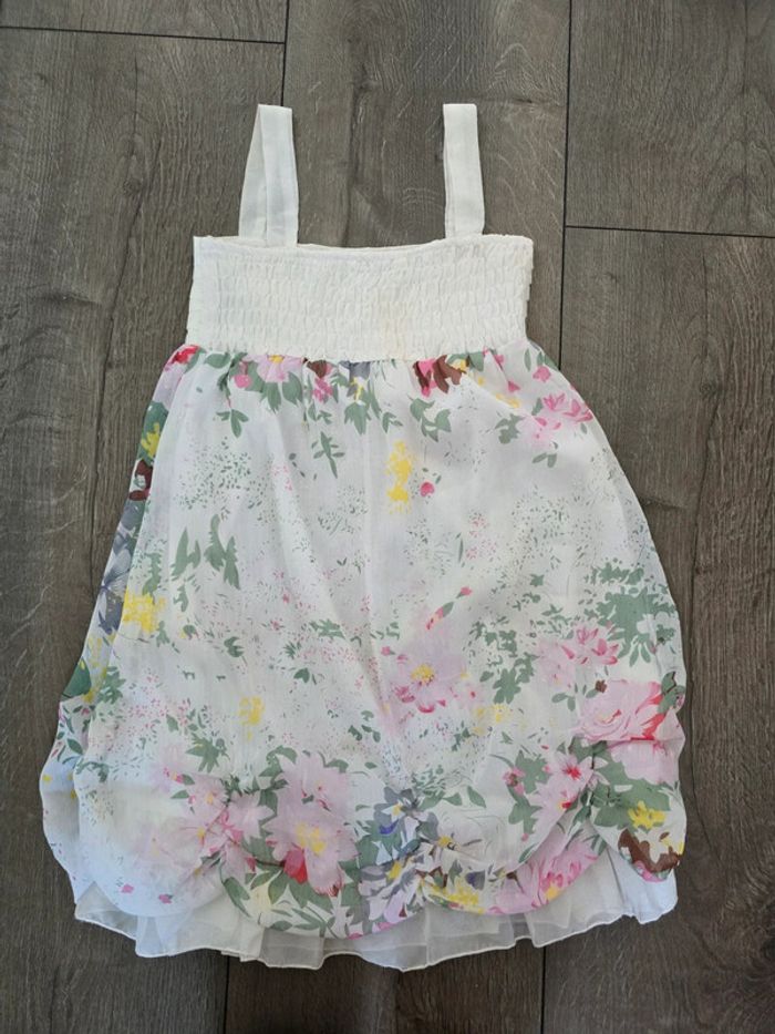 Robe fleurs 8 ans - photo numéro 3