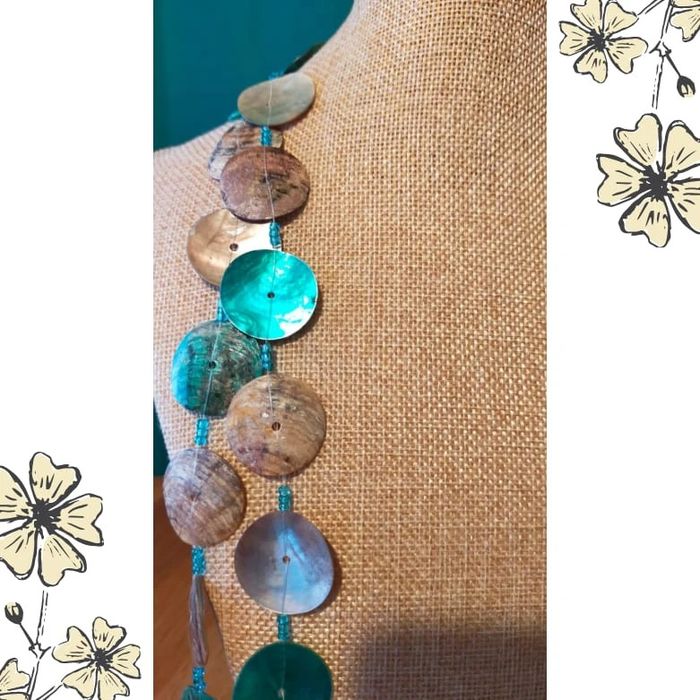 Parure collier long & boucles en nacre bleu et marron – style bohème - photo numéro 7