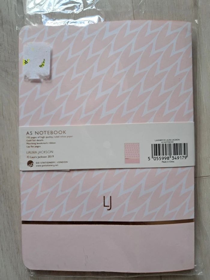 Cahier notebook - photo numéro 2