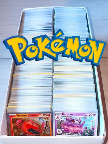Lot de 100 cartes Pokémon VF en très bon état 