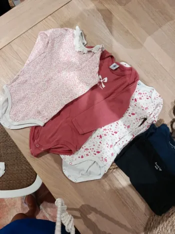 Lot bodies body 24 2 ans