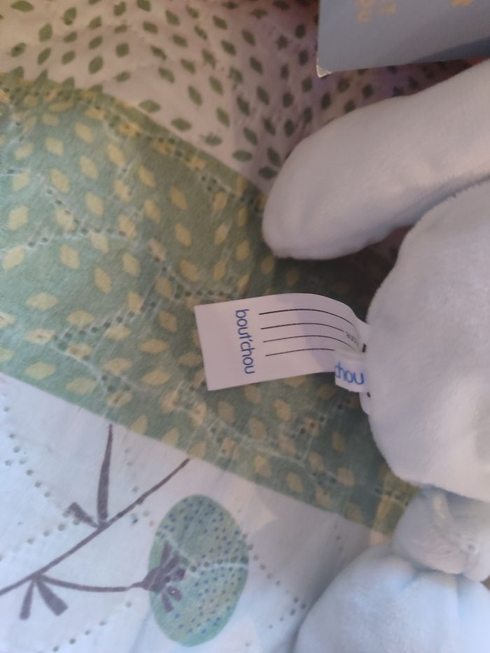 Doudou ours bleu bandana savane bout'chou - photo numéro 3