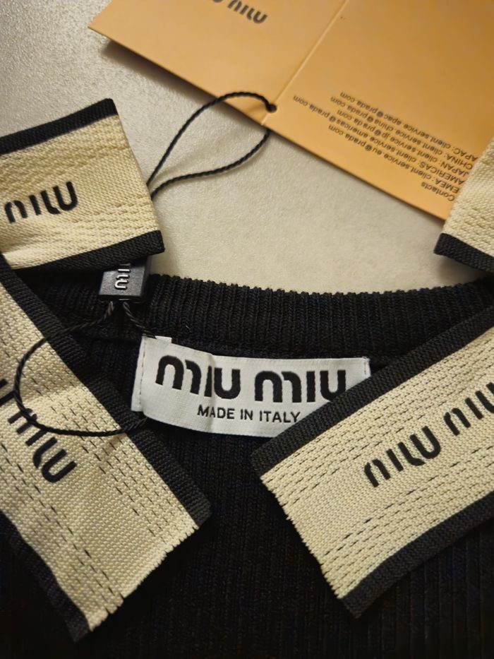 Débardeur Miu Miu noir noir - photo numéro 2