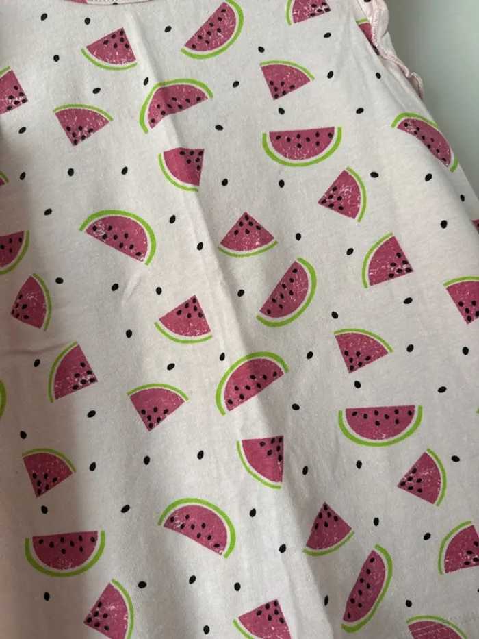 👚 T-shirt pastèque- fille -5 ans -110-116 cm - lupilu-très bon état - photo numéro 2